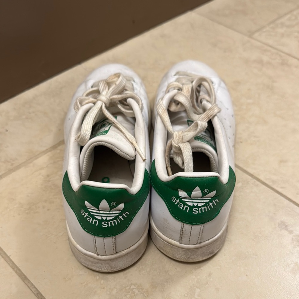 Adidas Stan Smith Shoes - White and Green